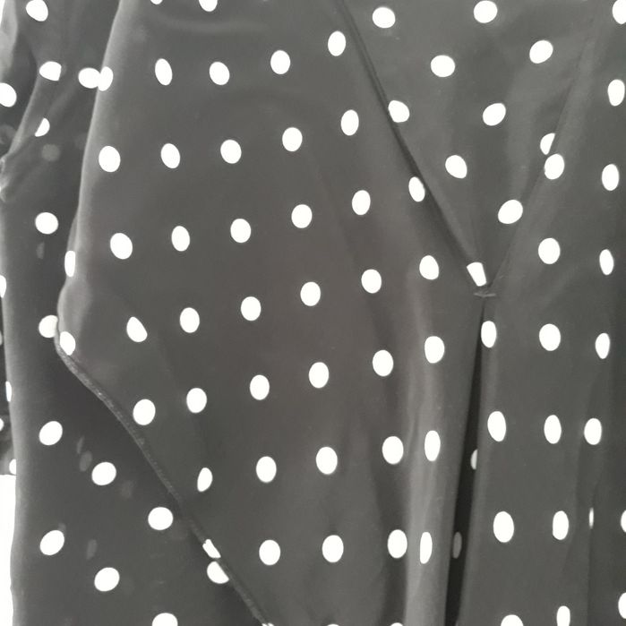 Rochie noua, marca NISSA, mar 46