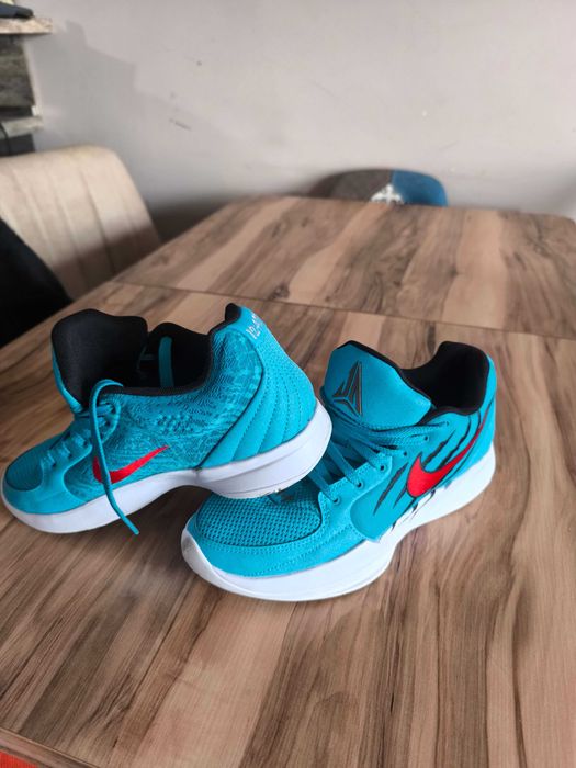 Nike Kyrie Flytrap 3