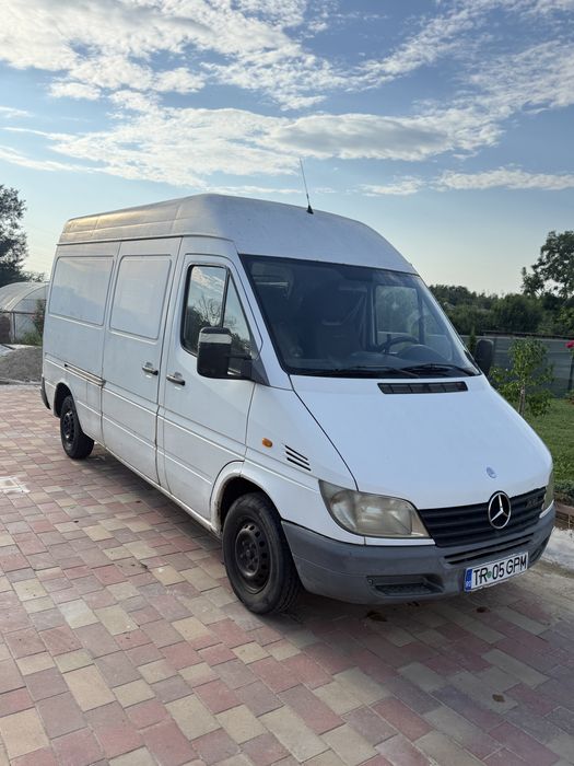 Mercedes Sprinder 208 CDI