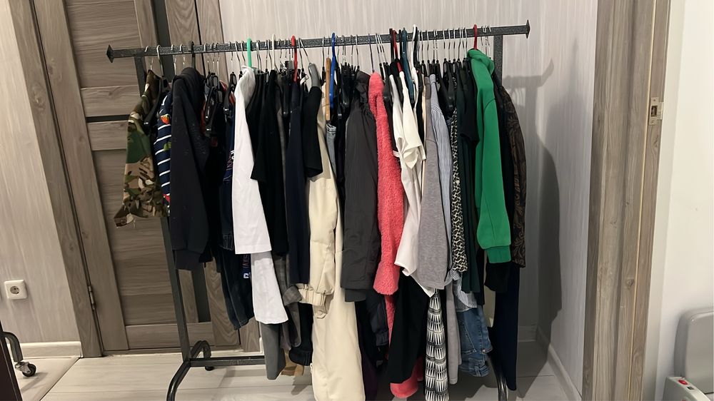 Стойка вешалка , рейлы для прихожей, детский