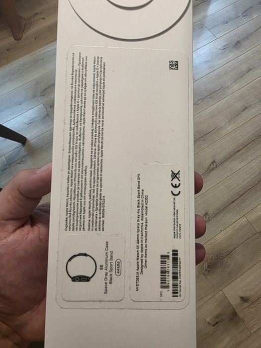 Apple watch se   44mm