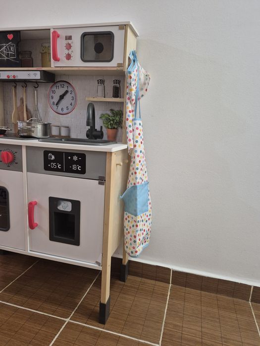 Bucatarie Lidl pentru copii, echipata, stare foarte buna