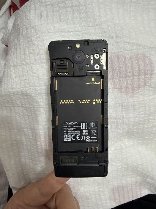 Нокиа-Nokia 515 б/у