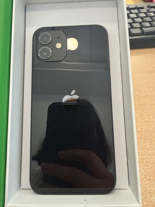 Iphone 12 64 GB impecabil