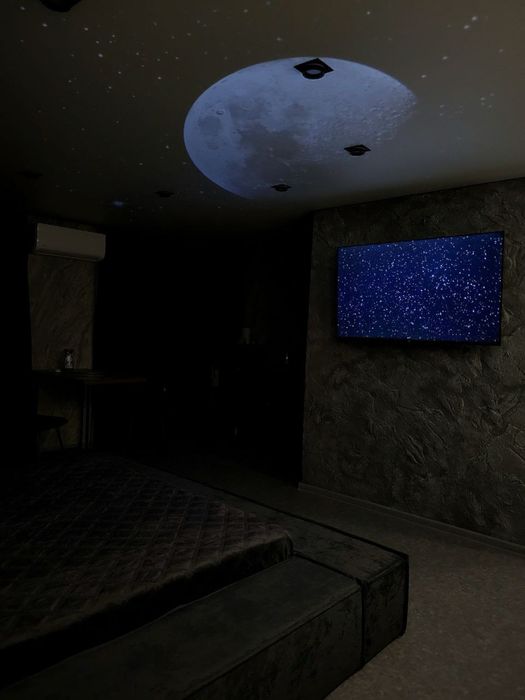 Космос на Гагарина для двоих!