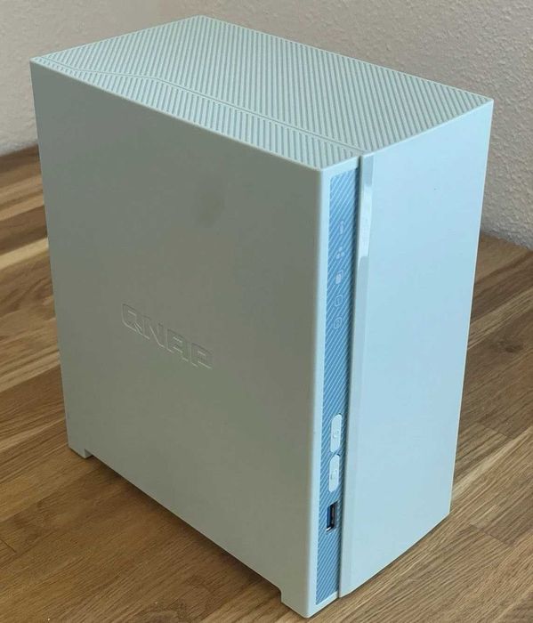 NAS мрежово устройство QNAP TS-230, 2Gb RAM DDR4, 2 bay