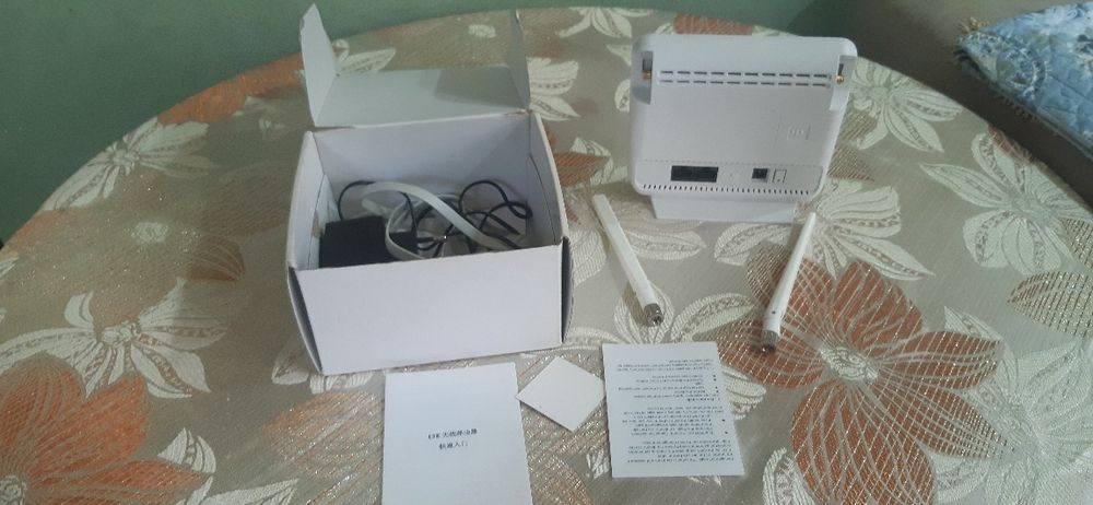 Продаётся роутер симкарточный новый