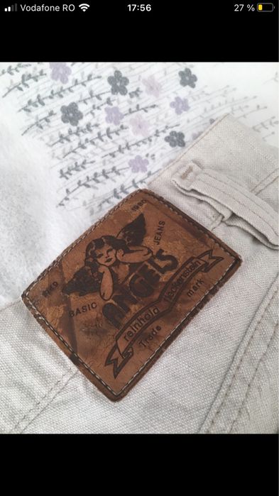 Pantaloni Scurti Angels