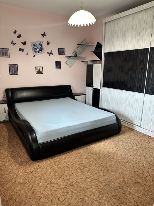 Дава се под наем Тристаен апартамент в Асеновград - 65 кв.м за 255 € - Снимка #1