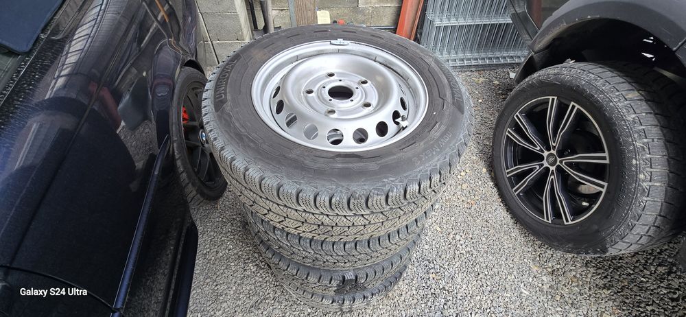 Jante cu cauciucuri Ford