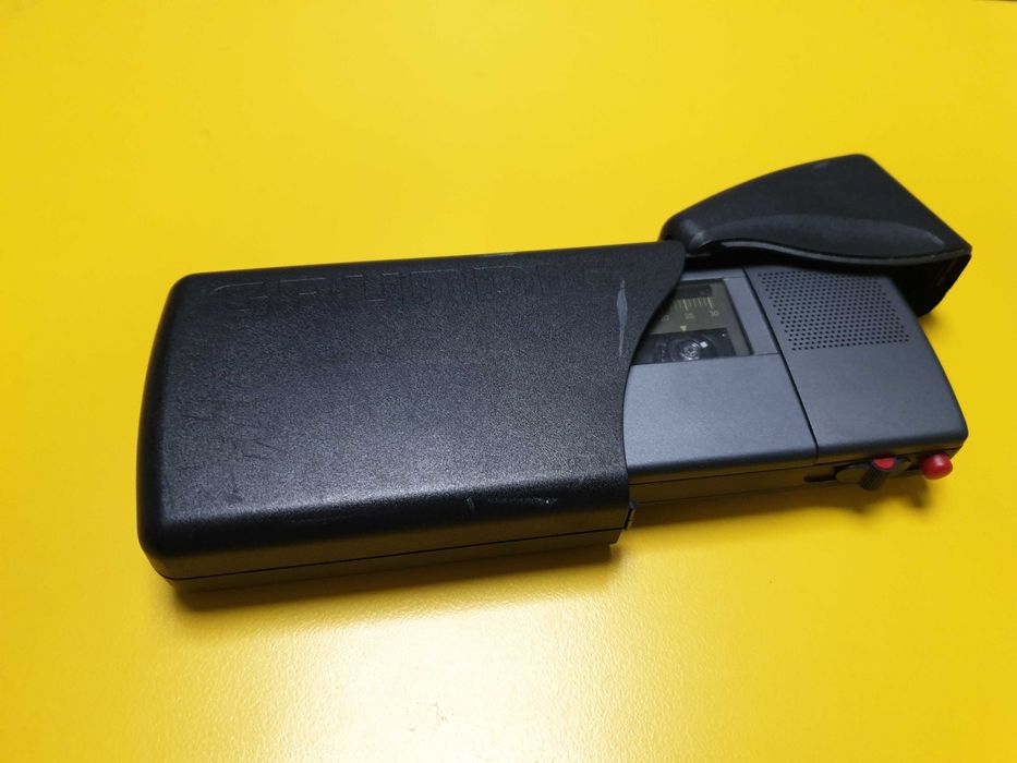 Диктофон Grundig DH 2095 с мини касета