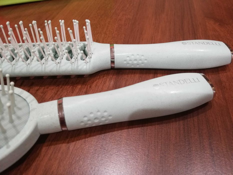 Четки за коса Standelli - 2 бр.