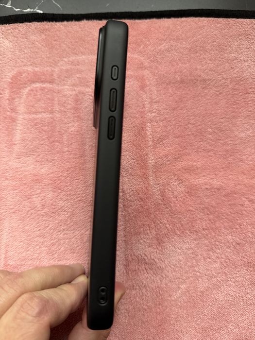 Carcasa Spigen Enzo Aramid T compatibila iPhone 17 Pro Max