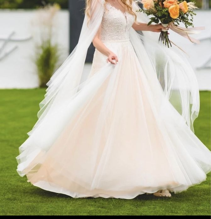 Rochie mireasa (voal cadou)