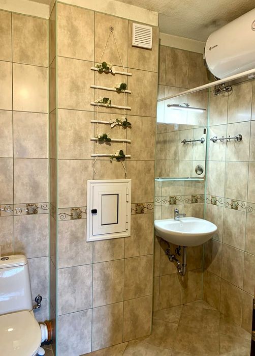 Дава се под наем Двустаен апартамент в София, Банишора - 64 кв.м за 500 € - Снимка #2