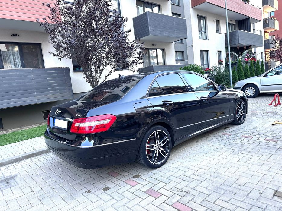 MERCEDES-BENZ E-Class 2011 — imagine 5