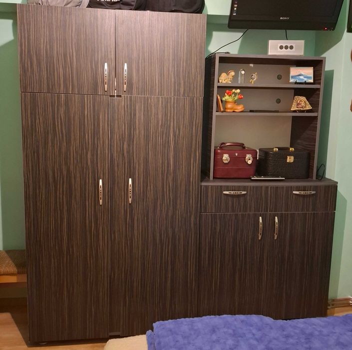 Dulap - Ansamblu de dulapuri