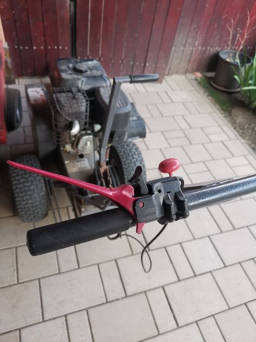 Trencher sapat santuri, masina de sapat santuri