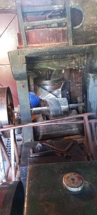 Motor de taiat lemne