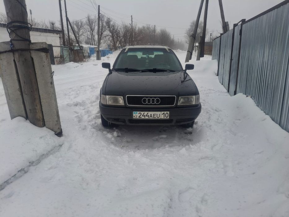 Продам машину Аудио Б4