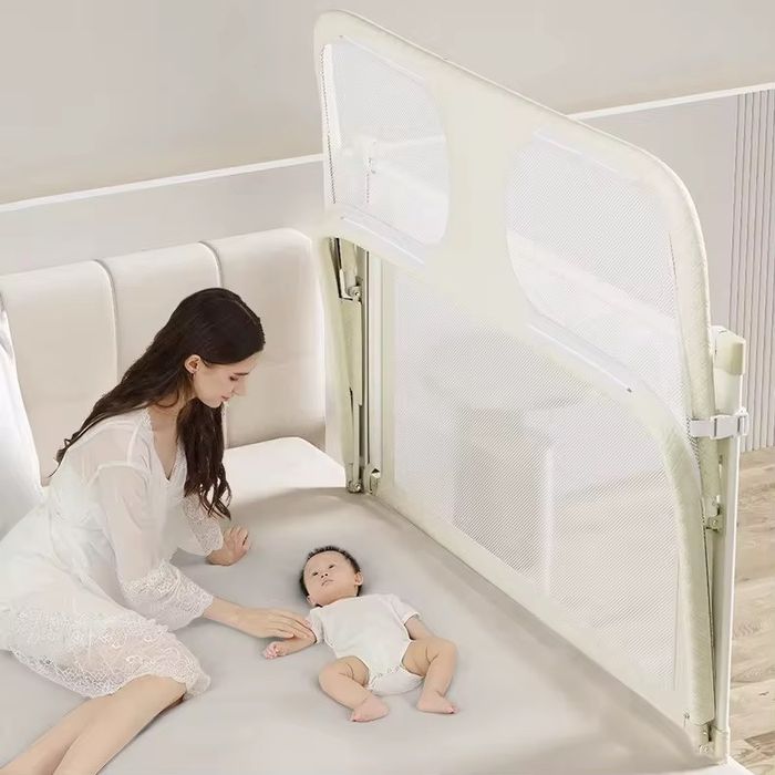 Барьер кроватка для детей зашитный бортик