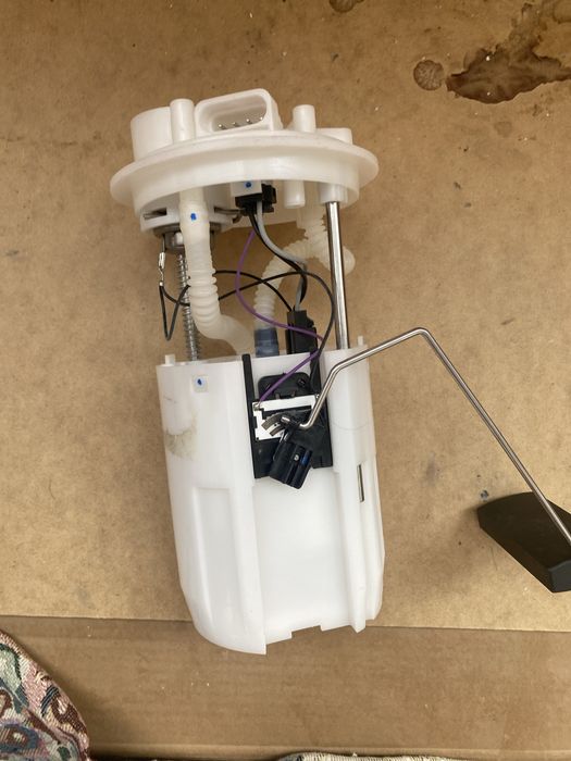 Бензанасос новый