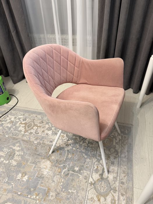 Стульчик и пуфик