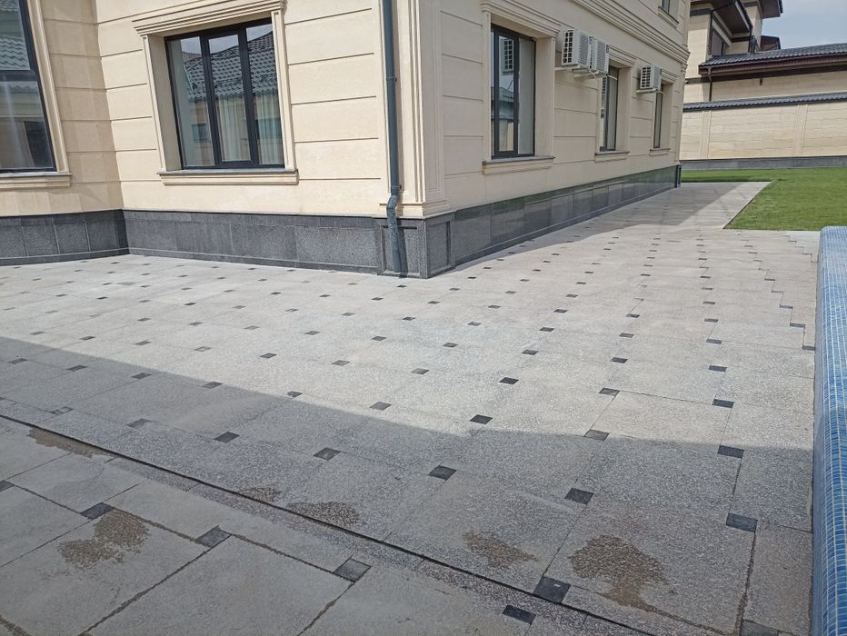 Кафельщик. Укладка кафелья