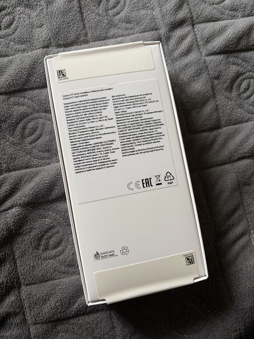 Samsung a17  черный 256 gb новай