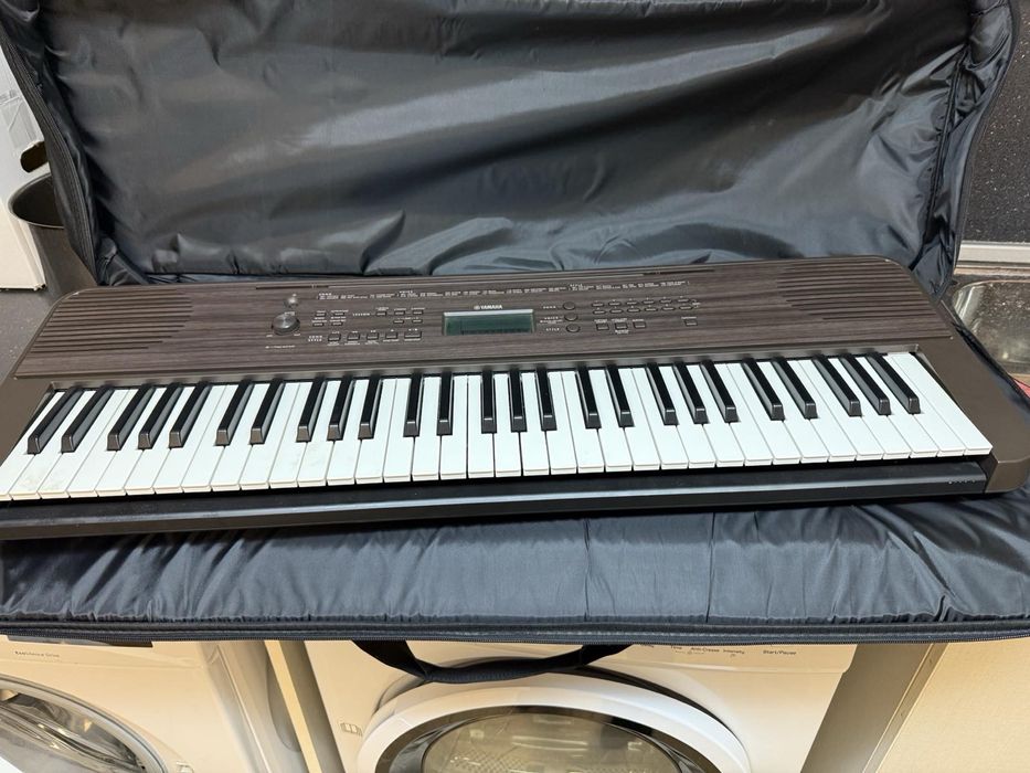 Синтезатор Yamaha