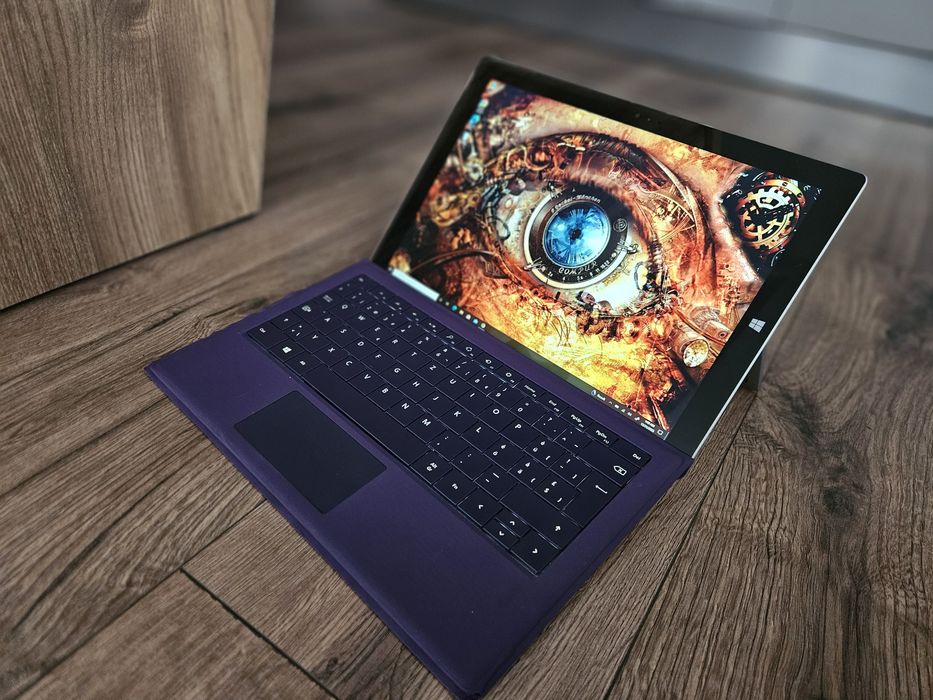 Microsoft Surface Pro Intel i7 8GB 512GB SSD, 12.5 fullhd, tastatura