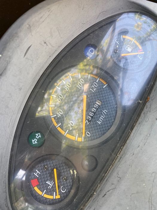 Suzuki epicuro 125 на части