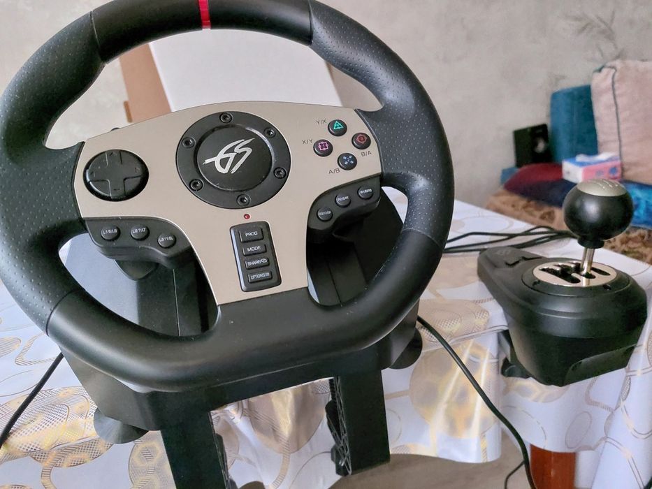 Продам рулькомпьюторный, проводной.