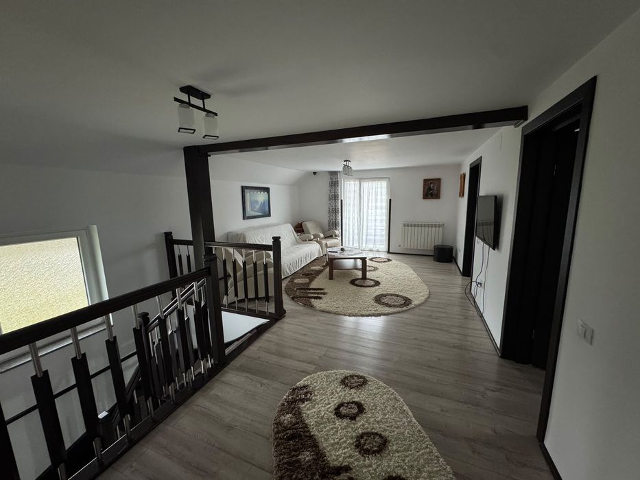 Casa/ vila (2 case) de vanzare in Manastirea Humorului