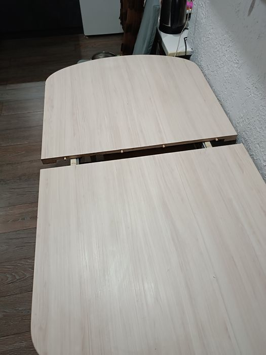 Продам стол со стульями