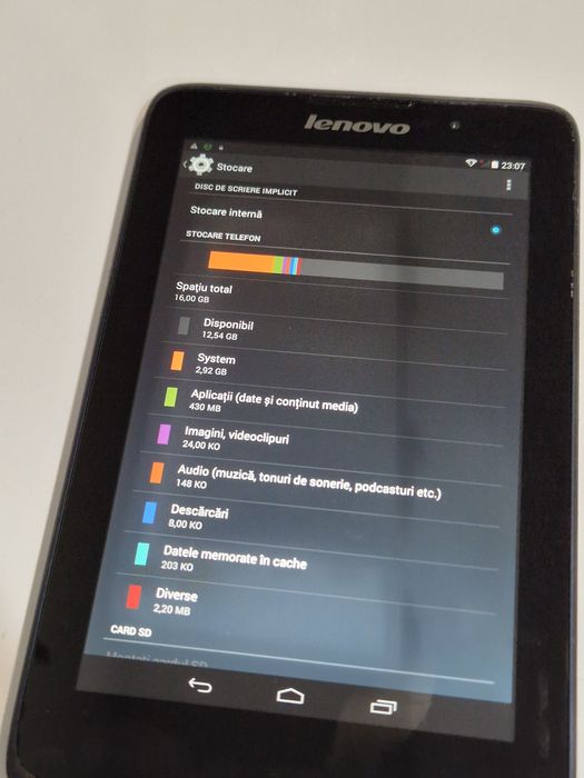 Tableta Lenovo  perfect funcționala.  Android 4.4