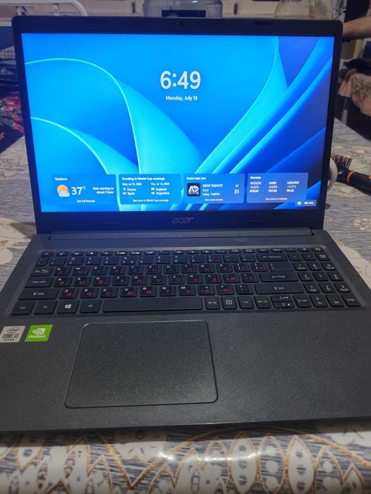 Intel(R) Core (TM) i3-1005G1 CPU 1.20 GHz Ram 8.0 hotira 128