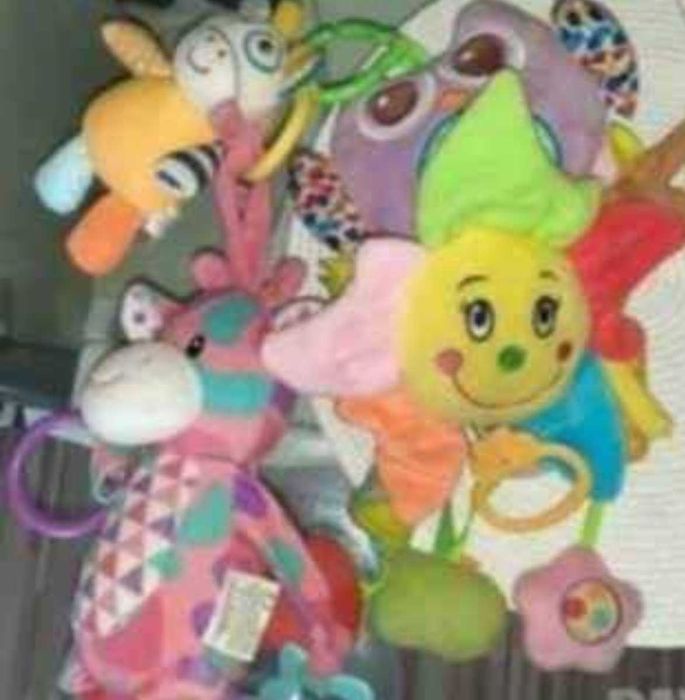 Детски бебешки играчки