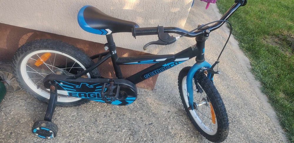 Bicicleta  pentru copii incepand cu 5 ani