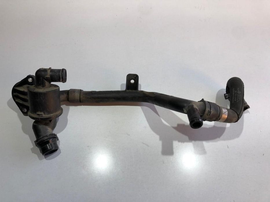 Furtun apa Audi A4 8K2, B8 03l121065k
