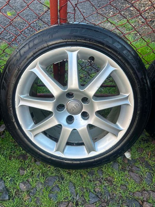 Jante aliaj cu anvelope R17 225/45