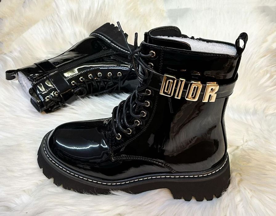 Ghete de dama imblanite, lacuite