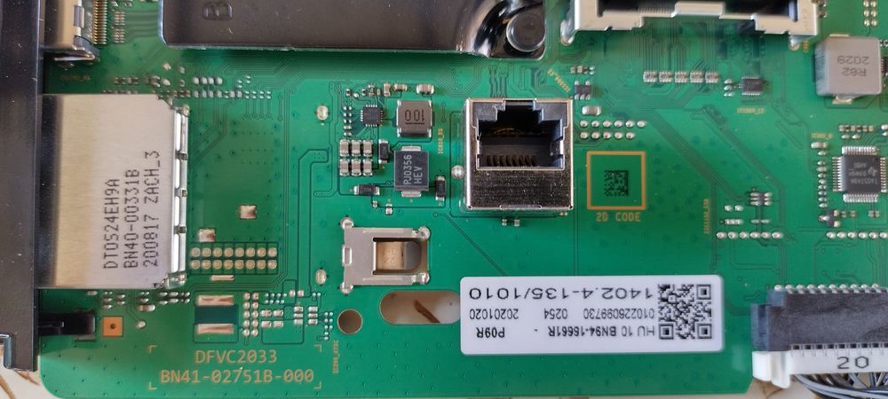 Смарт телевизор Самсунг samsung 65 inch на части