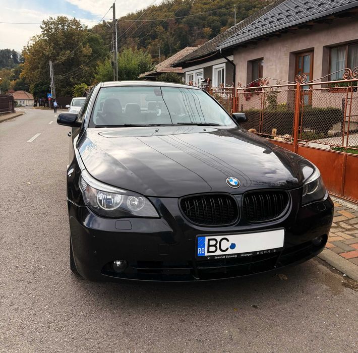 BMW Seria 5 E60 520d | M47 | 163 CP | Manuală | Piele crem | Navigație mare
