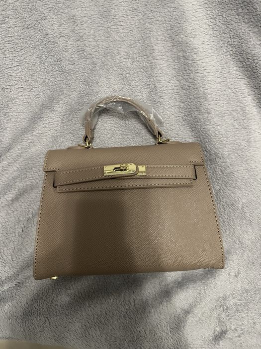 Кожена чанта тип mini k*lly