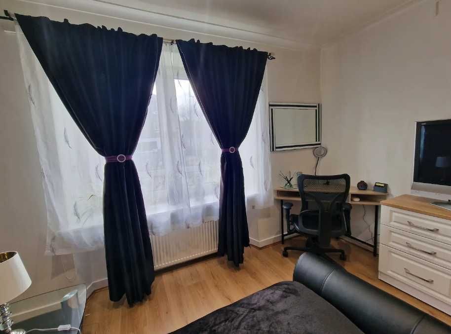 Дава се под наем Двустаен апартамент в Пловдив, Прослав - 63 кв.м за 316.2 € - Снимка #1