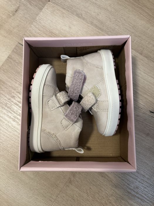 Детски есенно зимни обувки