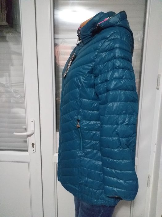 Geacă damă cu două fețe multicoloră și iubi.