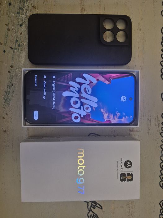 Motorola G77 8GB și 256GB