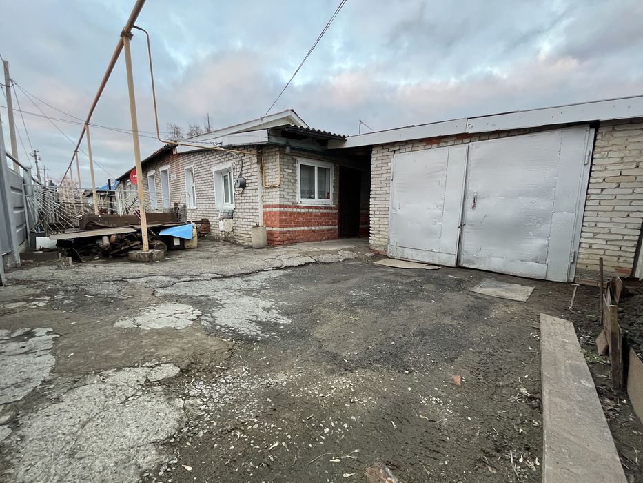 Продам дом по Узкоколейной